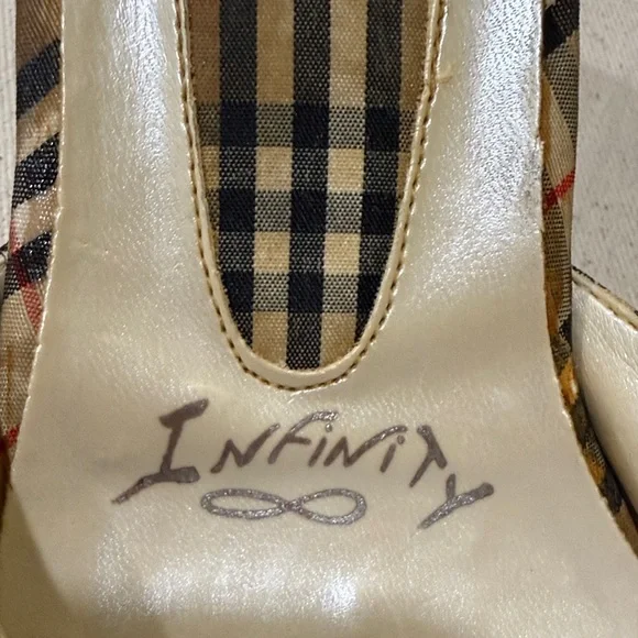 NFINITY Vintage Plaid Women's Mules Size 9.5 M | 2.5”-3” Heels - Picture 4 of 12